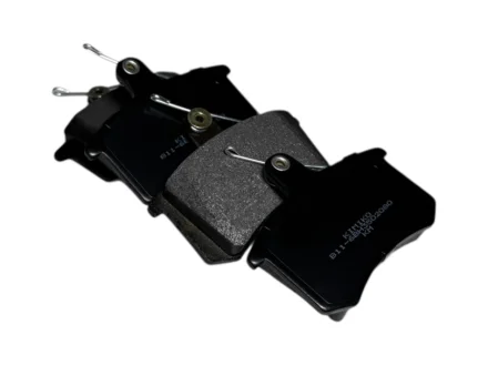 Колодки гальмівні задні Audi A4/A6 / VW Golf 3/Passat/Polo/Tiguan / SKODA Octavia / Renault Espace/M KIMIKO 4A0698451KM