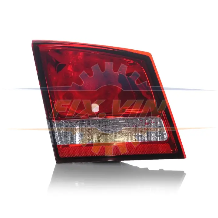 Фонарь внутренний (крышка багажника) LED левый Dodge Journey 11-18, шт КИТАЙ 68078517AE (фото 1)