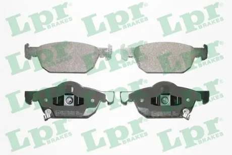 Комплект тормозных колодок LPR 05P1560