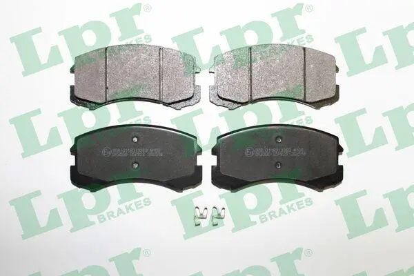 Комплект тормозных колодок, дисковый тормоз LPR 05P826 (фото 1)