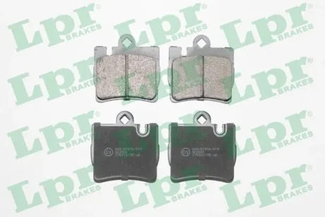 Комплект тормозных колодок, дисковый тормоз LPR 05P905