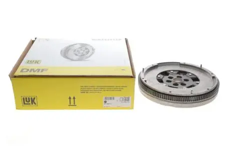 Демпфер зчеплення VW Golf V/VW Passat 2.0GTI/FSI 04-10 LuK 415033010