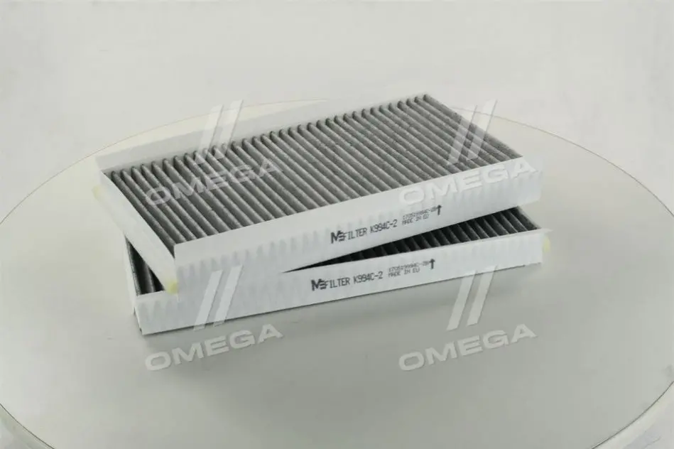 Фільтр салону BMW 5 (E60) 3.0D 01- (вугільний) (к-кт) M-FILTER K 994C-2 (фото 1)