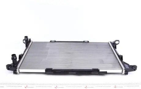 Радіатор охолодження двигуна AUDI A4-A6/Q3/Q5 1.8-2.0 TDI/TFSI 07-17 (МKПП) MAHLE / KNECHT CR 1060 000P