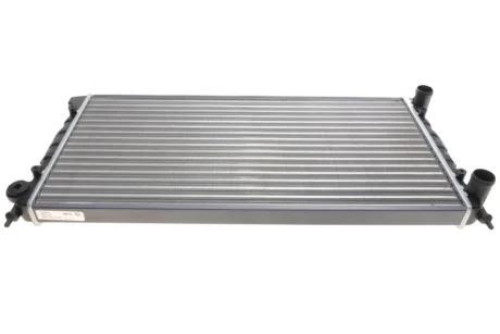 Радіатор охолодження двигуна Passat 1.8-2.0 88-97 MAHLE / KNECHT CR 345 000S