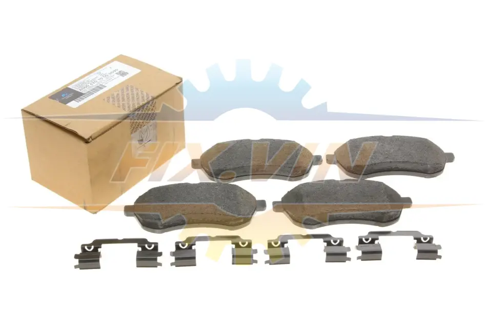 Колодки гальмівні (передні) MB C-class (S204/W204)/E-class (S212/W212) 07- MERCEDES MERCEDES-BENZ 000420100590 (фото 1)