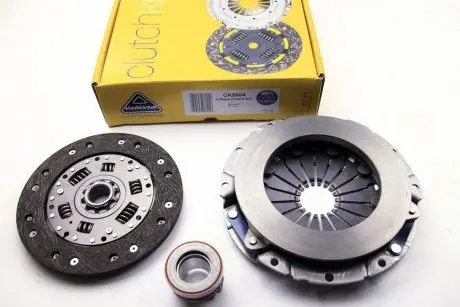 Комплект зчеплення MB W202/W124/W210 1.8/2.0 i/2.0/2.2D 93- (215mm) NATIONAL CK9604