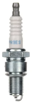 Свічка запалювання 7788 NGK BPR9ES