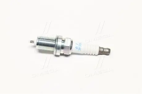 Свеча зажигания mitsubishi lancer 1.8 08- NGK DIFR5C11