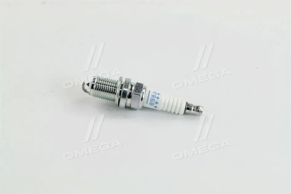 Свічка запалювання subaru forester 2.0 turbo 99-,impreza wrx 00- volvo s60 2.4 00- NGK PFR6B (фото 1)