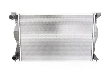 Теплообменник NISSENS 60235A