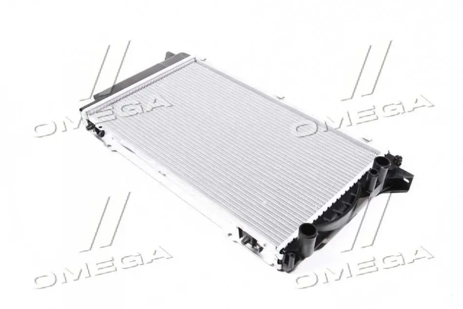 Радіатор охолодження AUDI 80 (вир-во Nissens) NISSENS 60465A (фото 1)