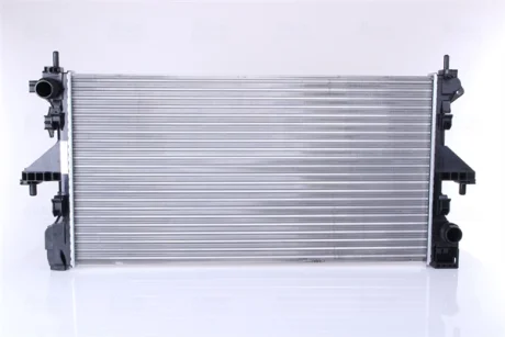 Теплообменник NISSENS 606169