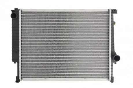 Радіатор охолодження двигуна NISSENS 60759A