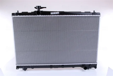 Радiатор NISSENS 64670A