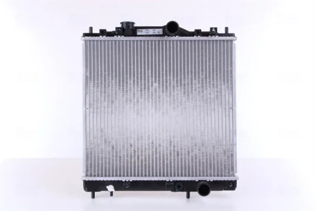 Радіатор охолоджування NISSENS 67100