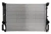 Радіатор охолодження двигуна First Fit NISSENS 67102A (фото 1)