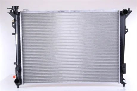 Радіатор охолоджування NISSENS 67507