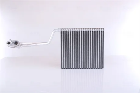 Випарювач кондиціонера NISSENS 92293