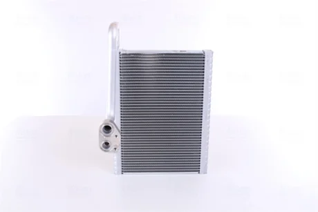 Випаровувач кондиціонера NISSENS 92324