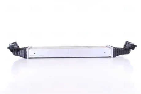 Радіатор інтеркулера NISSENS 961507