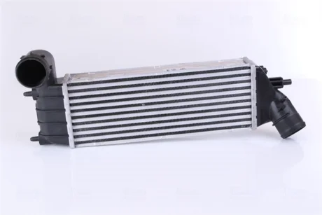 Теплообменник NISSENS 96766