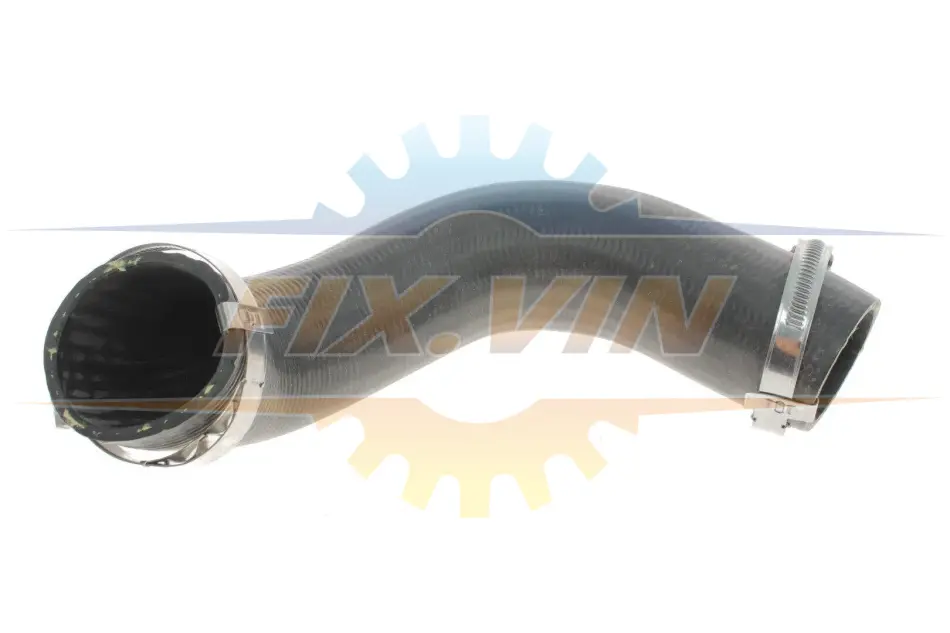 Патрубок інтеркулера (L) VW Sharan/Tiguan 2.0 TDI 07- NRF 166072 (фото 1)