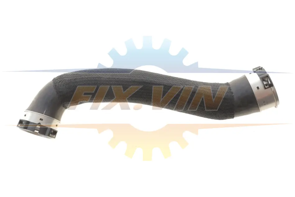 Патрубок інтеркулера Nissan Qashqai/Renault Kadjar 1.6 dCi 13- NRF 166502 (фото 1)