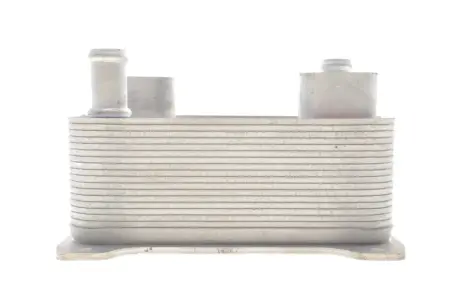 Радіатор масляний Audi A8/VW Passat 2.0/4.2 FSI 03-10 (теплообмінник) NRF 31362