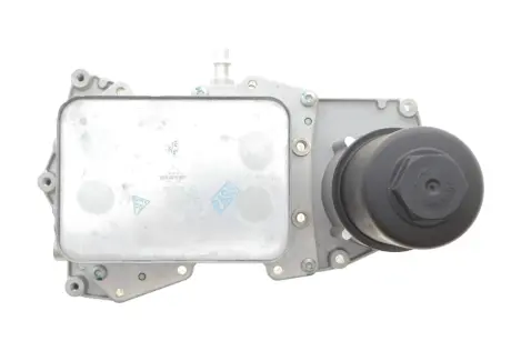 Радіатор масляний з корпусом масляного фільтра NRF 31827