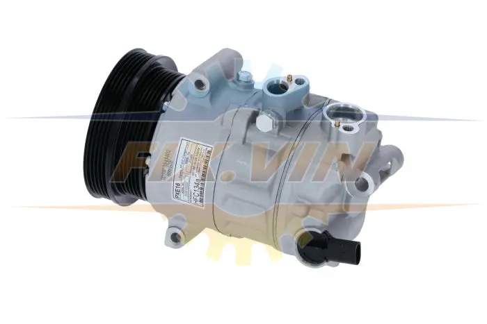 Компресор кондиціонера VW Jetta 2.5FSI 10-/Audi TT 2.5 RS 09-14/Q3 2.5 RS 13-18 NRF 32970 (фото 1)