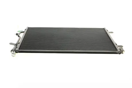 Конденсатор кондиціонера AUDI A4 00- NRF 35404