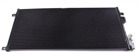 Радиатор кондиционера 630х310х16 IVECO DAILY 2.3-3.0D 99-11, 504022601 NRF 35643