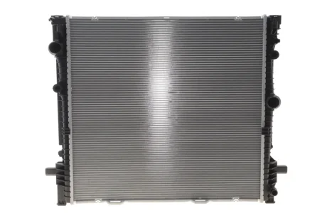 Радиатор двигателя BMW X3 G01 X3 G01 F97 X4 G02 F98 1.6/2.0/3.0 08.17- NRF 550285