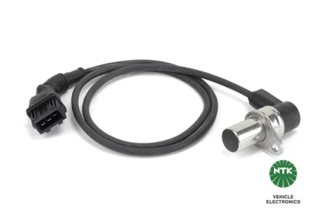 Датчик колінвалу (CMC3-A498) BMW 3/5 "2,0 "90-99 NTK 81497