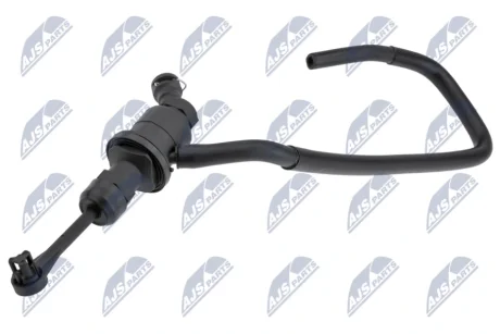 Циліндр зчеплення головний NTY NSP-NS-006