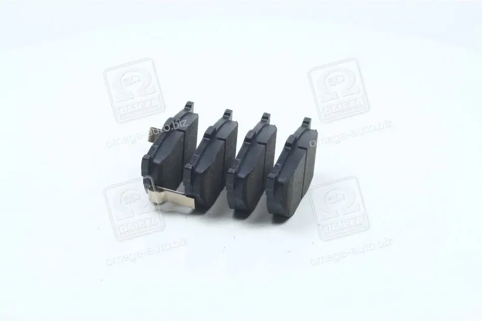 Колодка торм. диск. NISSAN 300ZX Z31 83-89 (пр-во) PARTS-MALL PKA-012 (фото 1)