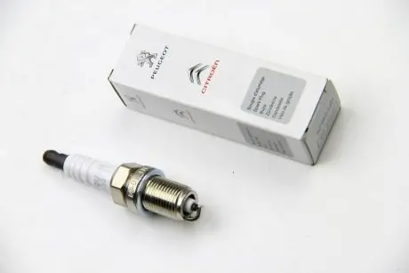СВІЧКА ЗАПАЛЮВАННЯ БЕНЗИНОВО PEUGEOT/CITROEN 5960J3