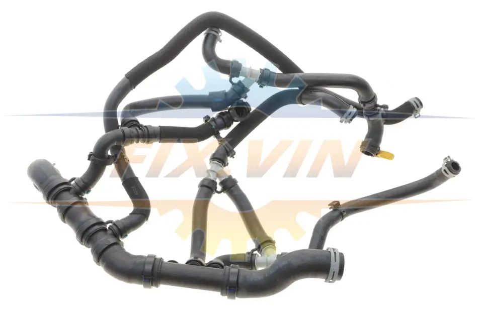 Патрубок радиатора 2,3 dci Renault Master III (10-) Renault RENAULT 215018961R (фото 1)