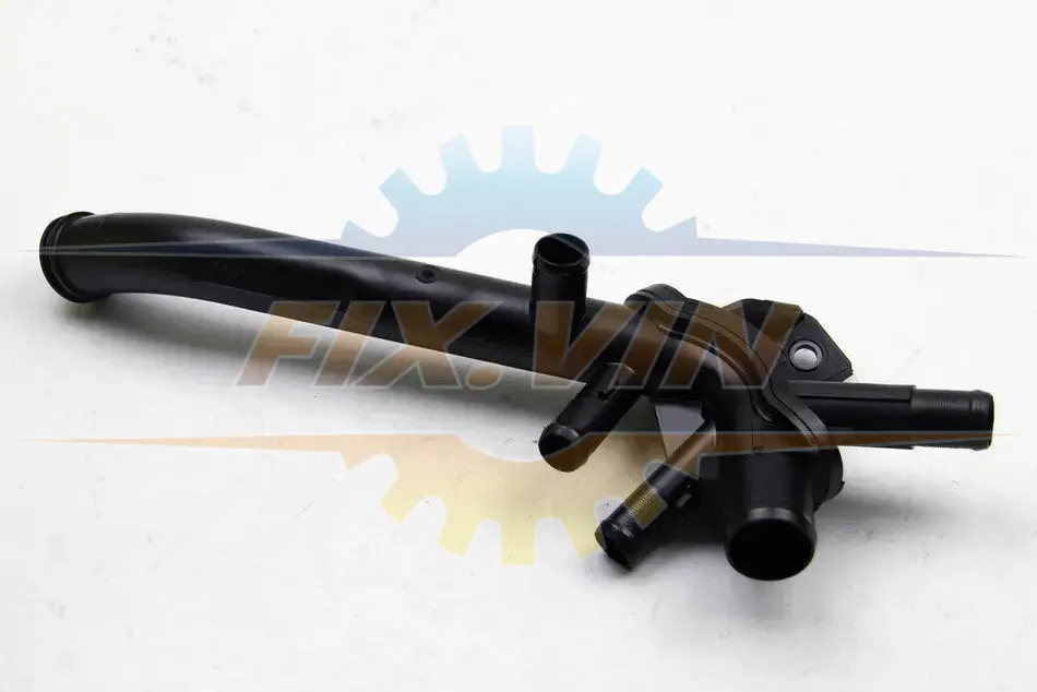 Патрубок системи охолодження Kangoo 1.5dCi 01- RENAULT 8200557831 (фото 1)