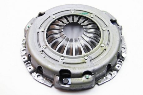 Комплект зчеплення 242mm M9R RENAULT 82 01 516 550