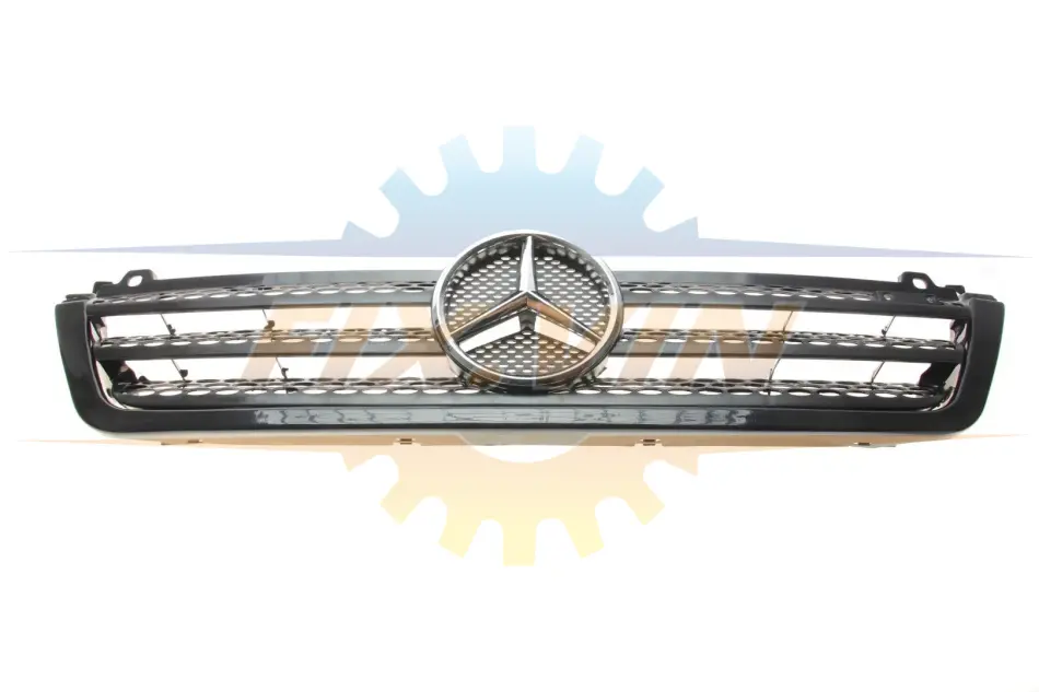 Решітка радіатора MB Sprinter CDI 03- (з посмішкою і значком) ROTWEISS 9018800385 (фото 1)