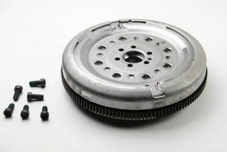 Двомасовий маховик (240мм, з болтами) AUDI A3, A6 C6 SEAT ALTEA, ALTEA XL, LEON, TOLEDO III SKODA OCTAVIA II, SUPERB II, YETI VW CADDY III, CADDY III/MINIVAN, EOS 1.9D/2.0D 02.03-07.18 SACHS 2294000113