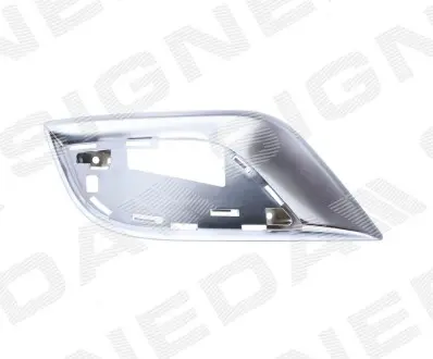 Решітка в бампер Signeda PCR99052CAL