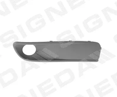 Решітка в бампер Signeda PVW07082GAR