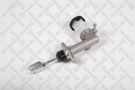 Циліндр зчеплення головний STELLOX 0584202SX