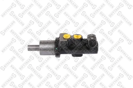 Циліндр гальмівний головний STELLOX 0585555SX