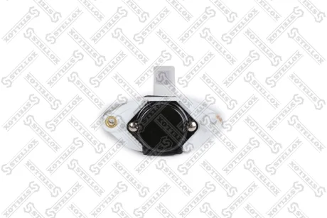 Регулятор напруги генератора Bosch 28V STELLOX 0671673SX
