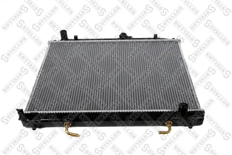 Радіатор охолодження двигуна (АВТОМАТ коробка) STELLOX 1025969SX