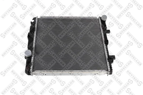Радіатор охолодження двигуна (М/T) STELLOX 8103309SX
